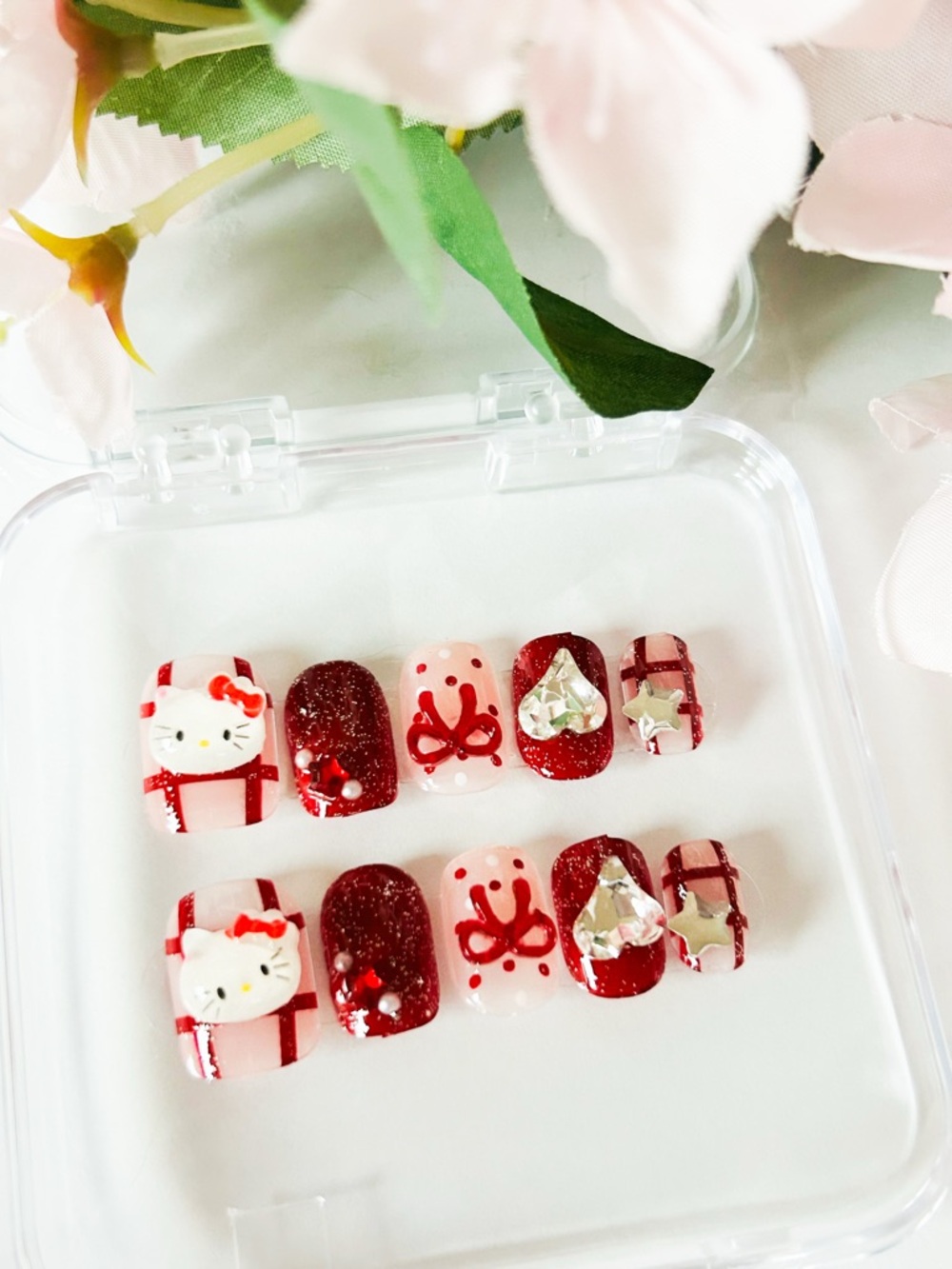 Hello Kitty Red and White Glitter Nail Set with Rhinestones - Picture 2 of 2